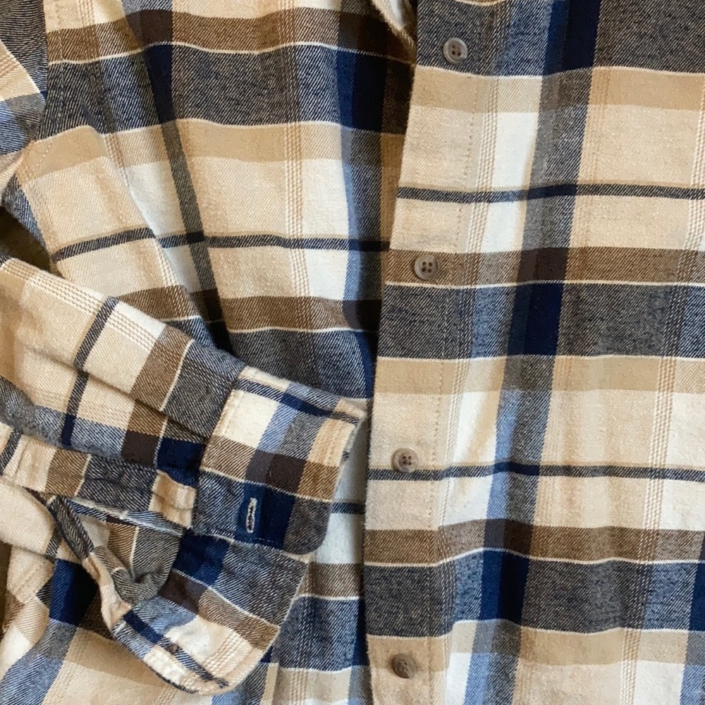 Flannel - Picture 2 of 3